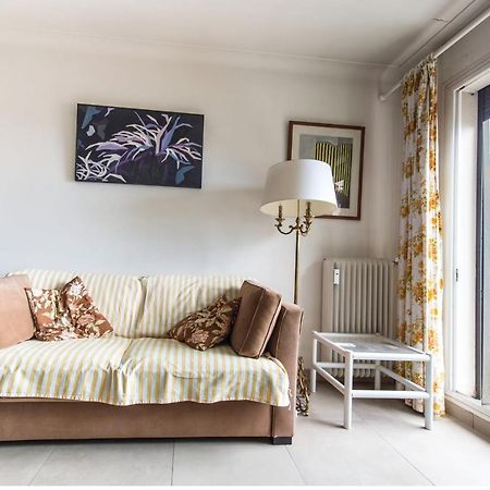 Апартаменти Fleurs De Nice Furnished Flat Екстер'єр фото