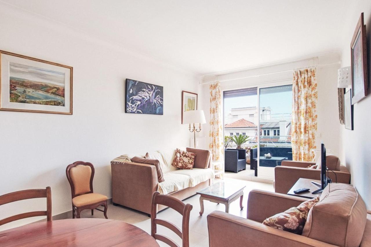 Апартаменти Fleurs De Nice Furnished Flat Екстер'єр фото