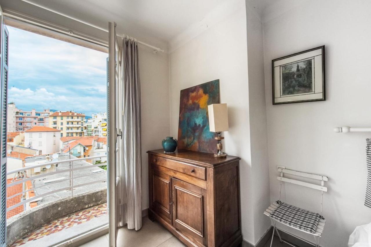 Апартаменти Fleurs De Nice Furnished Flat Екстер'єр фото